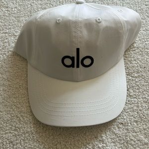 ALO Off-Duty Cap in White